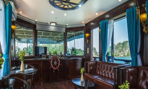 La Regina Explorer luxury day tour 7 hours cruising – TA004