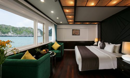 Bai Tu Long Bay | La Regina Royal Cruise | 3D2N – TA008